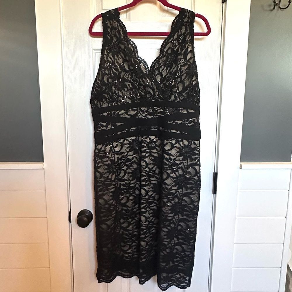 Ronnie Nicole Black Lace over Nude Sheath Dress Sz 16 Beautiful Lined Slimming